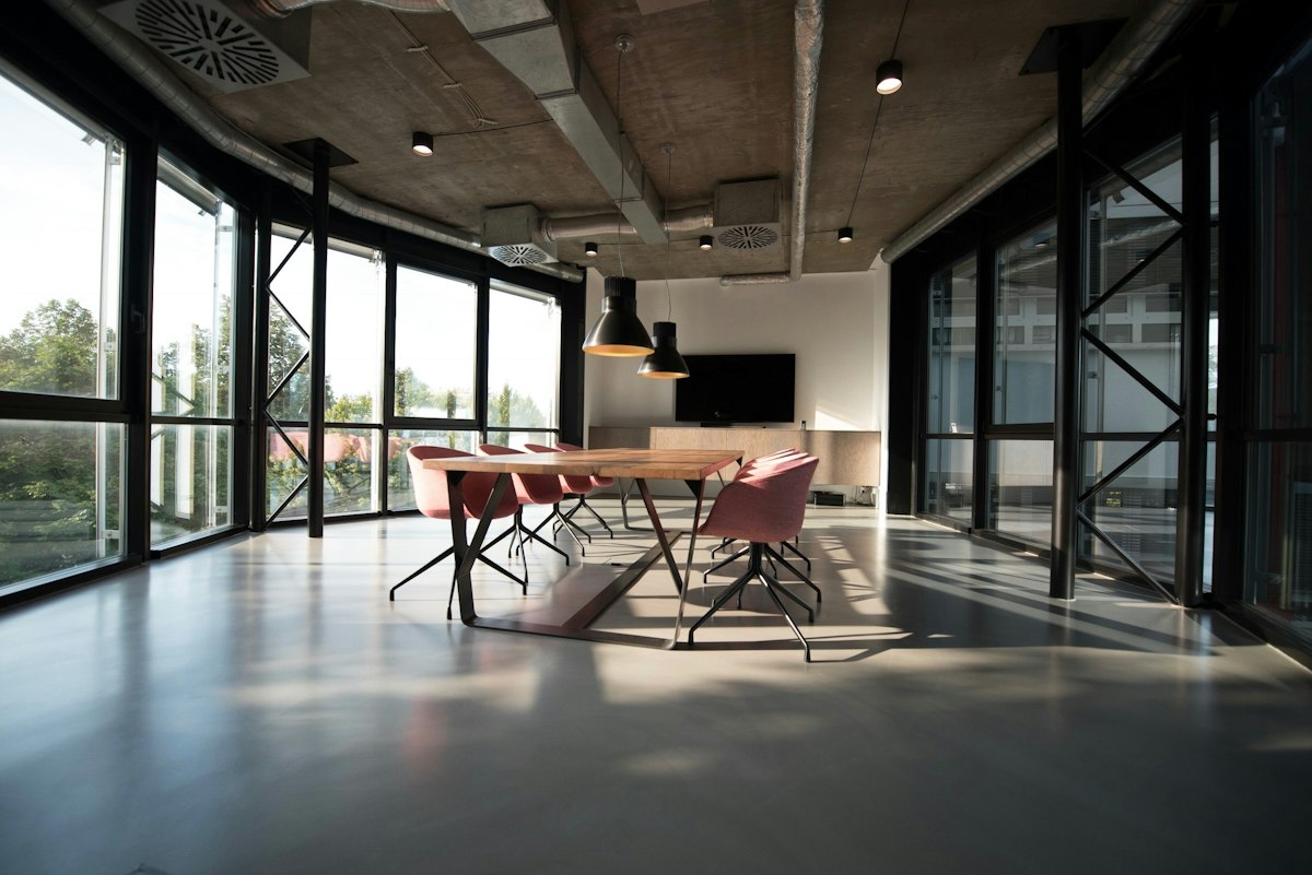 Strategic Office Room Design: Optimizing Your Workspace for Peak Performance